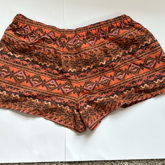 Patagonia Baggie Shorts Orange and Pink Size Large - Picture 6 of 9